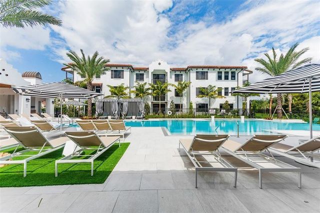 8894 44th Street 2-112, Sunrise, FL 33351