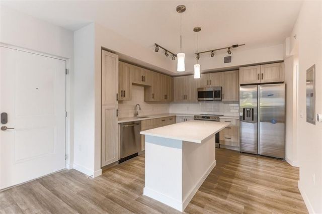 8894 44th Street 2-112, Sunrise, FL 33351