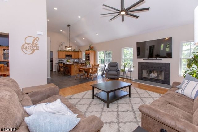 21 Rockport Rd, Wantage Twp., NJ 07461