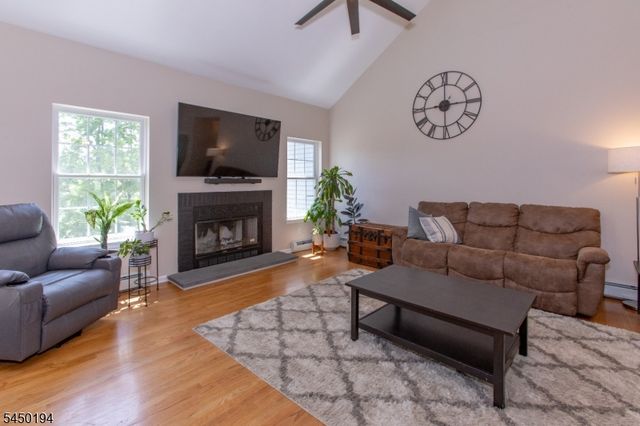 21 Rockport Rd, Wantage Twp., NJ 07461