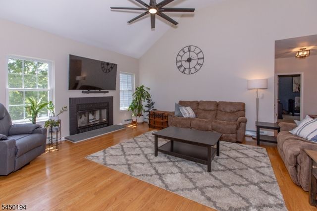 21 Rockport Rd, Wantage Twp., NJ 07461