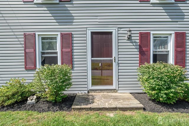 1043 County Road 519, Frenchtown, NJ 08825