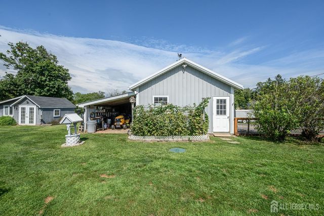 1043 County Road 519, Frenchtown, NJ 08825
