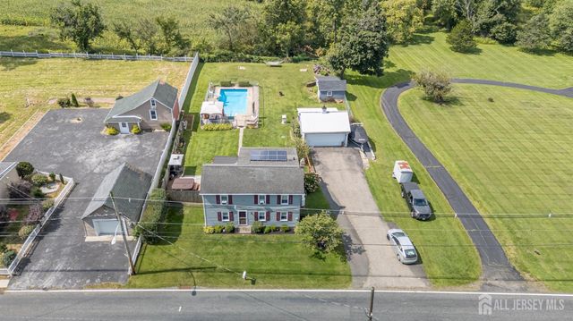 1043 County Road 519, Frenchtown, NJ 08825