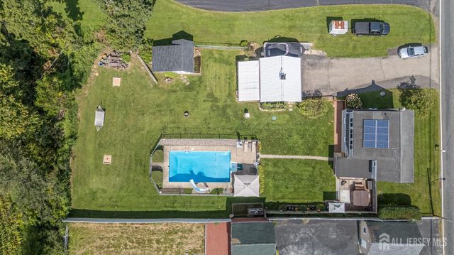 1043 County Road 519, Frenchtown, NJ 08825