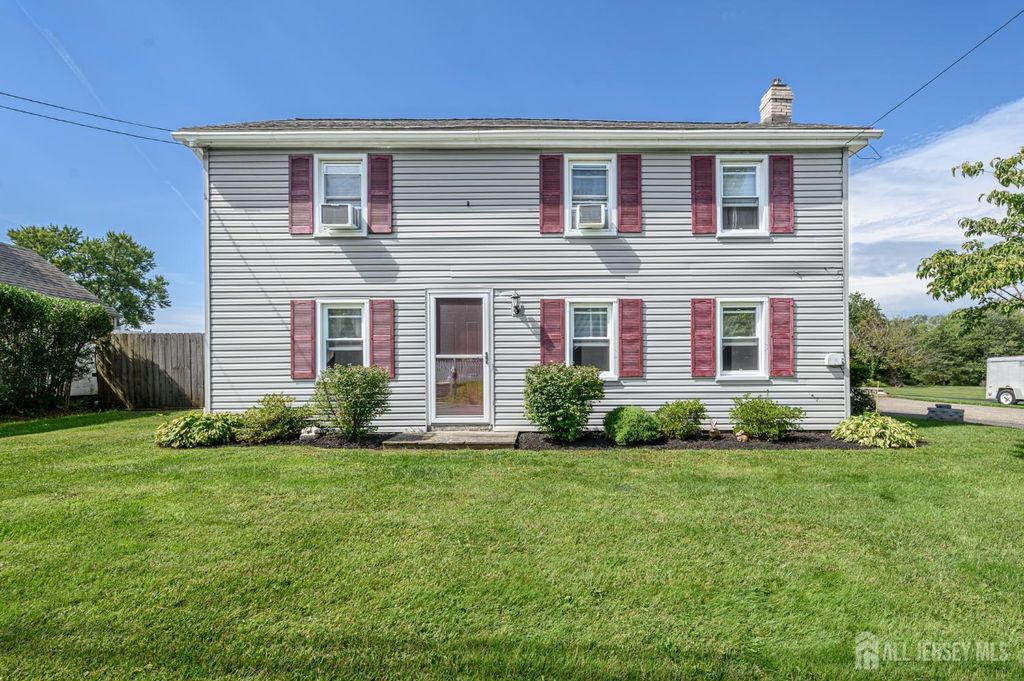 1043 County Road 519, Frenchtown, NJ 08825