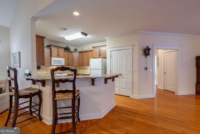 2142 Eisenhower Avenue, Bogart, GA 30622