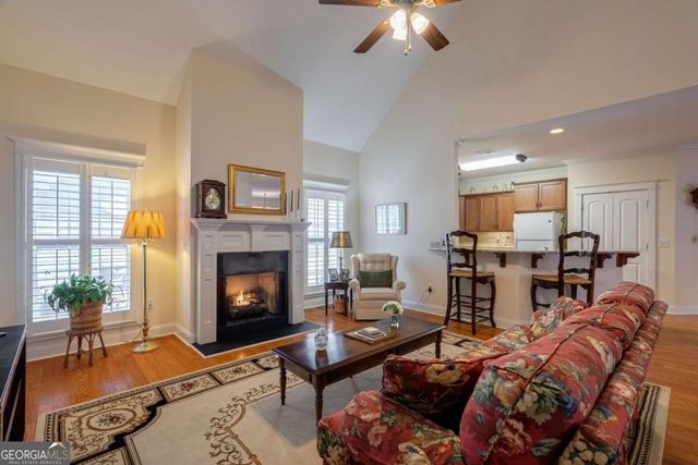 2142 Eisenhower Avenue, Bogart, GA 30622