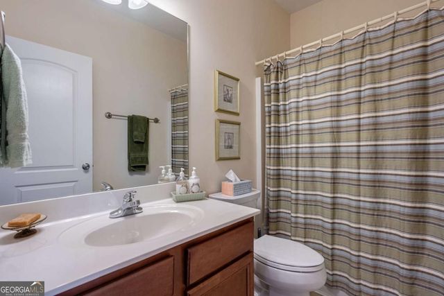 2142 Eisenhower Avenue, Bogart, GA 30622