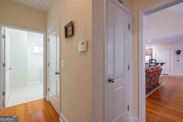 2142 Eisenhower Avenue, Bogart, GA 30622