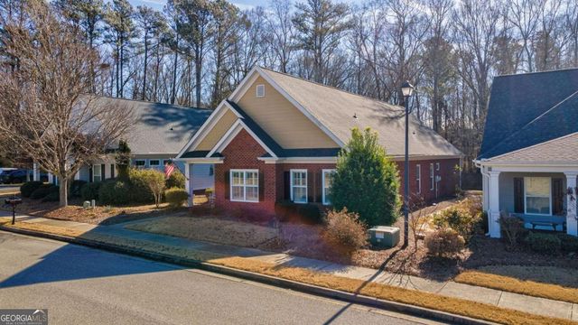 2142 Eisenhower Avenue, Bogart, GA 30622