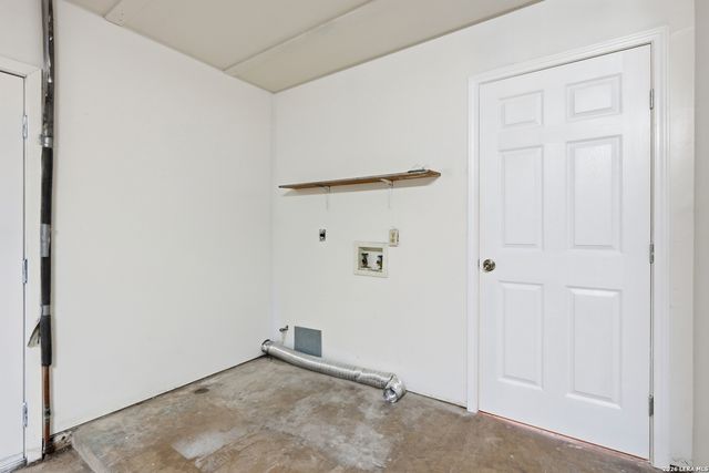 4706 Esterbrook, San Antonio, TX 78238