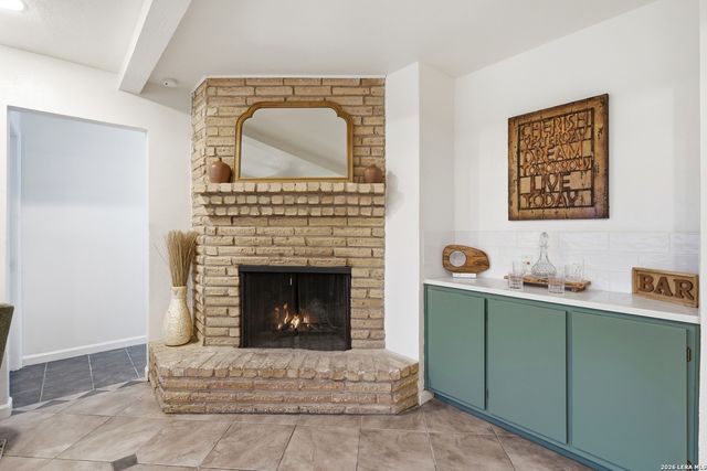 4706 Esterbrook, San Antonio, TX 78238