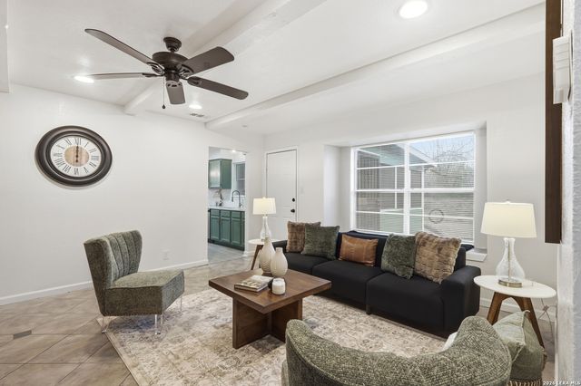 4706 Esterbrook, San Antonio, TX 78238