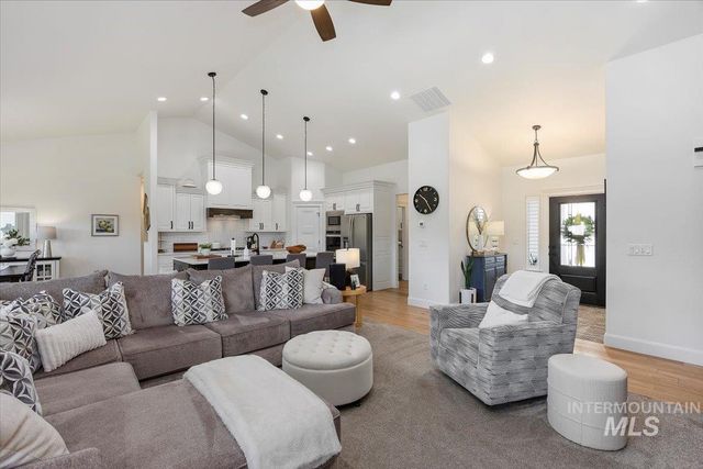 2190 Canyon Village Circle, Twin Falls, ID 83301