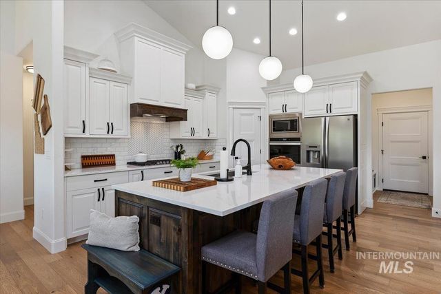 2190 Canyon Village Circle, Twin Falls, ID 83301