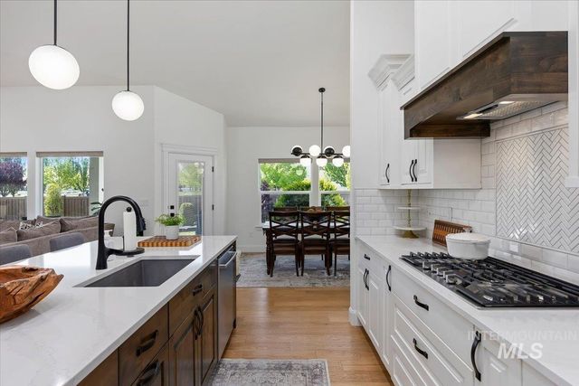 2190 Canyon Village Circle, Twin Falls, ID 83301