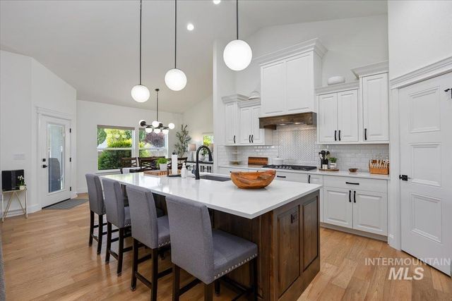 2190 Canyon Village Circle, Twin Falls, ID 83301