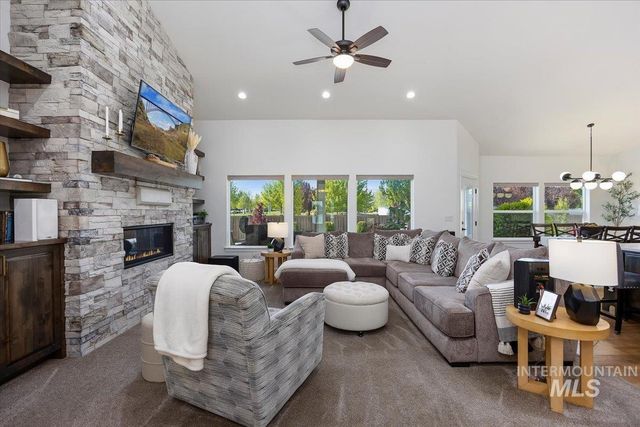 2190 Canyon Village Circle, Twin Falls, ID 83301