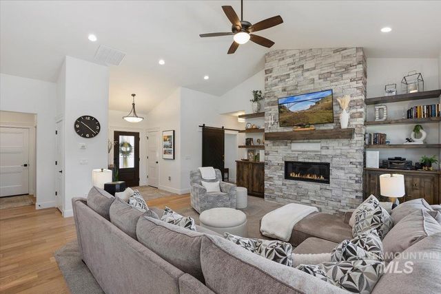 2190 Canyon Village Circle, Twin Falls, ID 83301