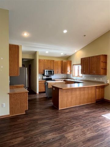 310 Willink Drive, Baldwin, WI 54002