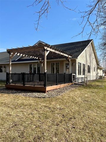 310 Willink Drive, Baldwin, WI 54002