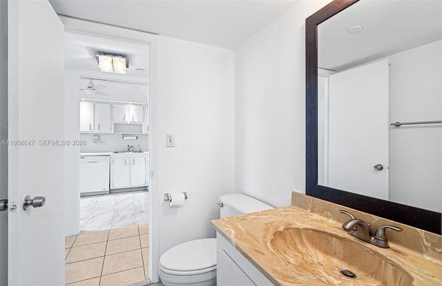 1000 Saint Charles Pl 613, Pembroke Pines, FL 33026