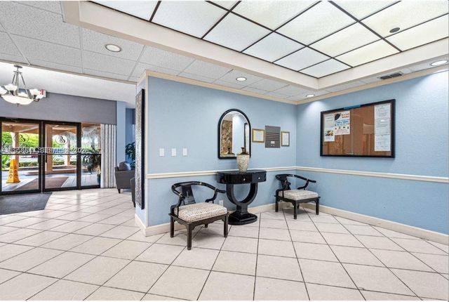 1000 Saint Charles Pl 613, Pembroke Pines, FL 33026