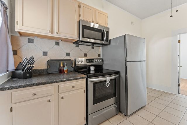 1229 Jefferson St, Kerrville, TX 78028