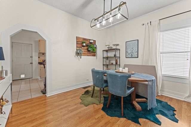 1229 Jefferson St, Kerrville, TX 78028