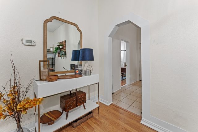 1229 Jefferson St, Kerrville, TX 78028