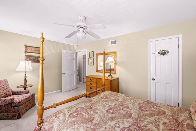 20 Foxhunt Trail, Little Rock, AR 72227