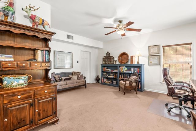 20 Foxhunt Trail, Little Rock, AR 72227