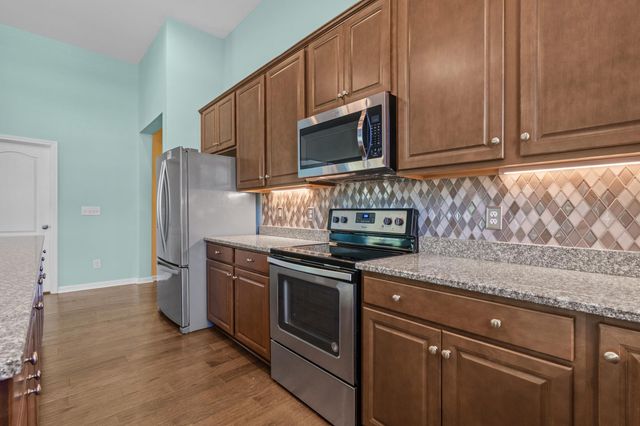 840 Lafayette Park Dr., Little River, SC 29566