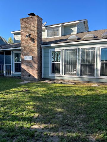 11307 Oakcenter Drive, Houston, TX 77072