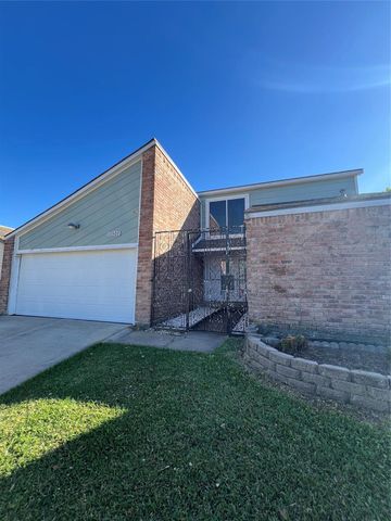 11307 Oakcenter Drive, Houston, TX 77072