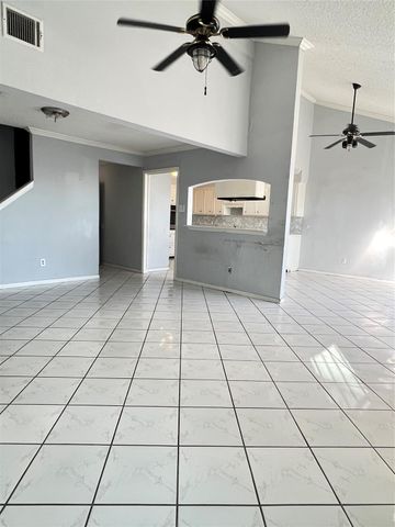 11307 Oakcenter Drive, Houston, TX 77072