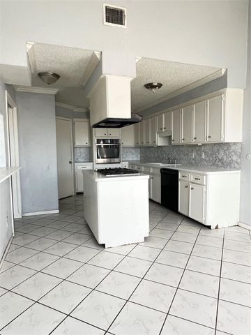 11307 Oakcenter Drive, Houston, TX 77072