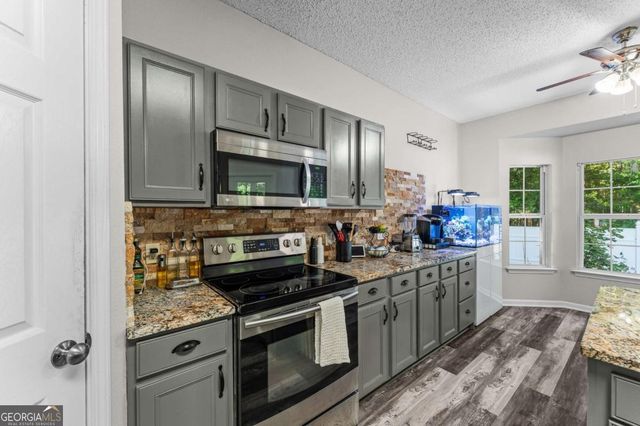 800 Hyacinth Circle, Guyton, GA 31312