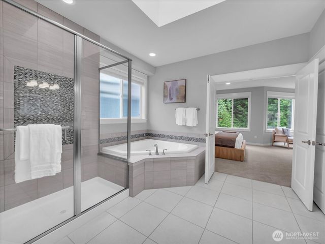 9758 242nd Way NE, Redmond, WA 98053