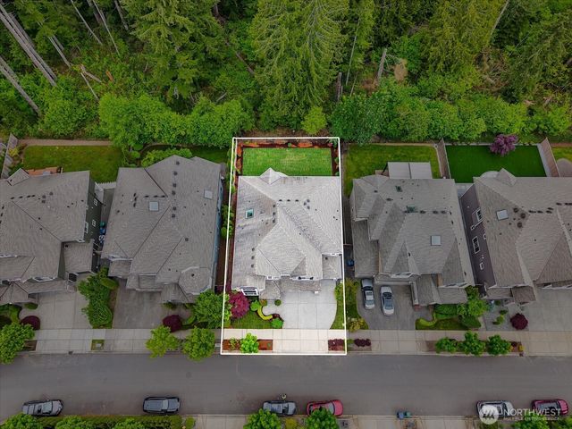 9758 242nd Way NE, Redmond, WA 98053