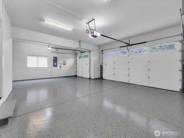 9758 242nd Way NE, Redmond, WA 98053