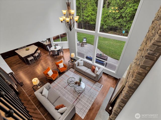 9758 242nd Way NE, Redmond, WA 98053