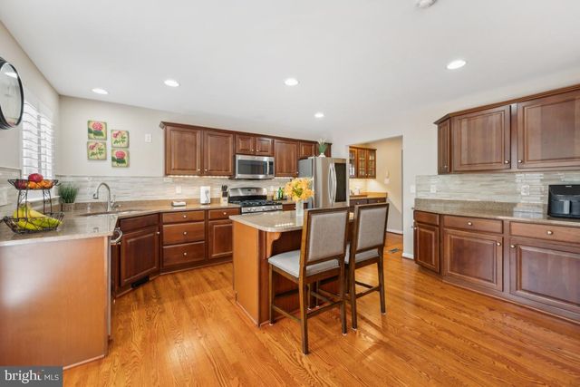 1593 JASON DR, Cinnaminson, NJ 08077