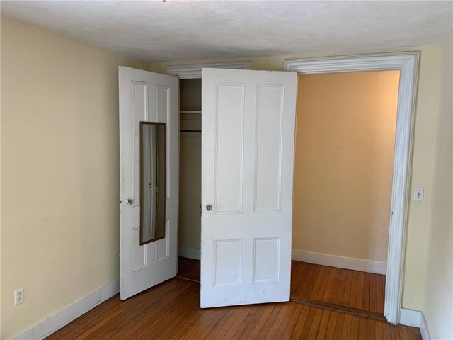 27 Young Street 2, Newport, RI 02840