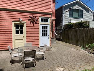 27 Young Street 2, Newport, RI 02840