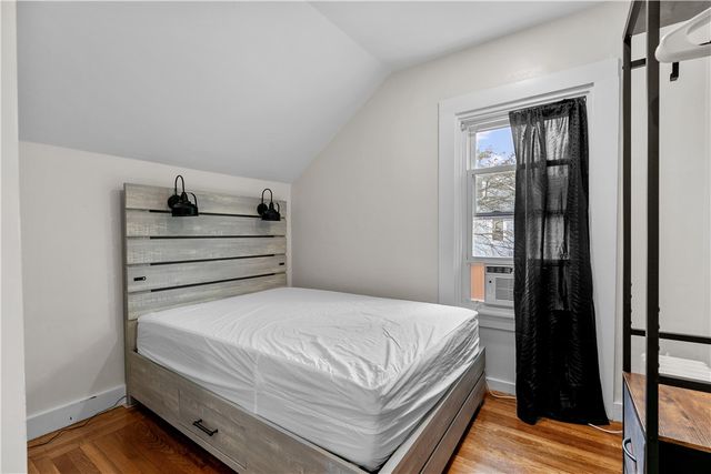 31 Slocum Street, Newport, RI 02840