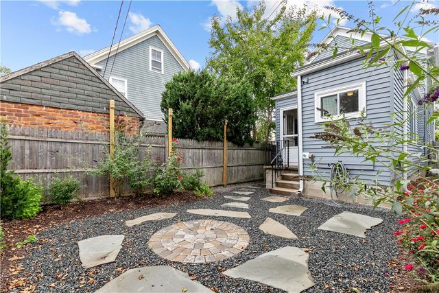 31 Slocum Street, Newport, RI 02840