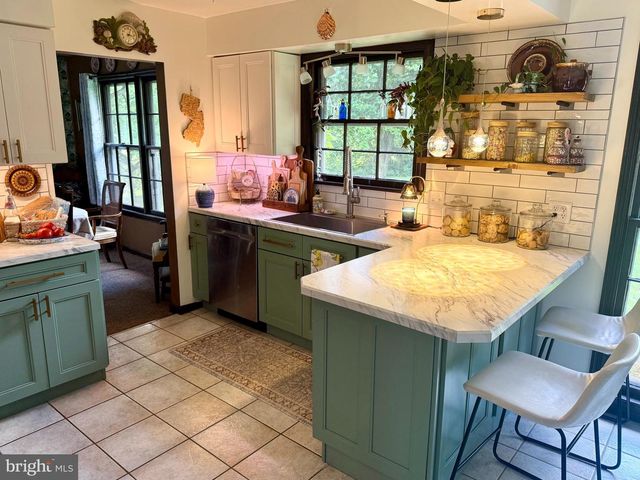 4026 ITALIA AVE, Vineland, NJ 08361