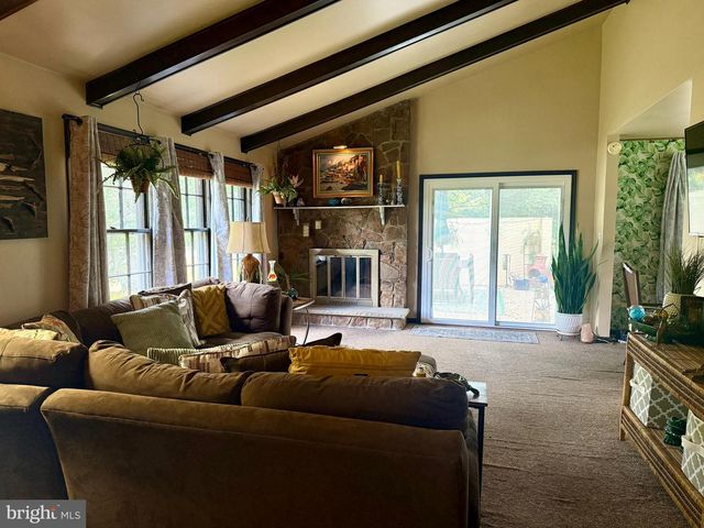 4026 ITALIA AVE, Vineland, NJ 08361
